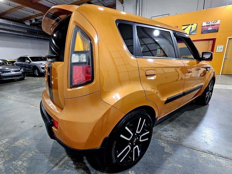 2010 Kia Soul +   - Photo 5 - Hillsboro, OR 97124