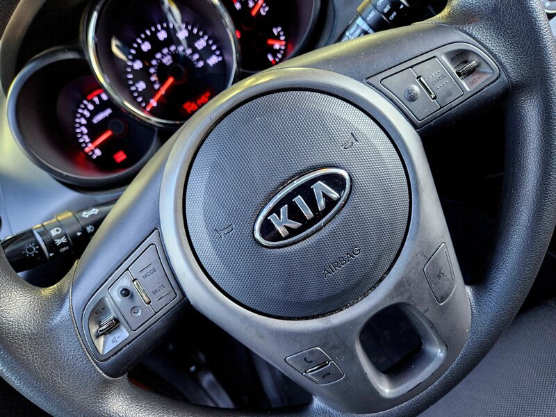 2010 Kia Soul +   - Photo 19 - Hillsboro, OR 97124