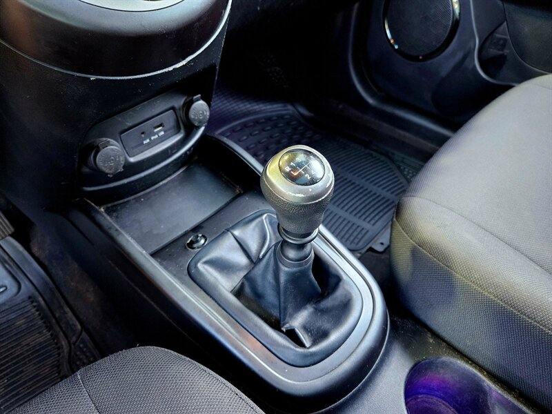 2010 Kia Soul +   - Photo 22 - Hillsboro, OR 97124