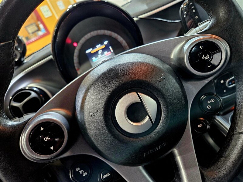 2017 Smart fortwo prime - Photo 21 - Hillsboro, OR 97124
