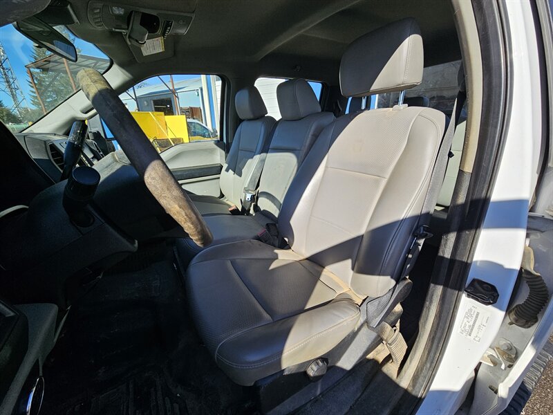 2020 Ford F-550 Super Duty   - Photo 22 - Hillsboro, OR 97124