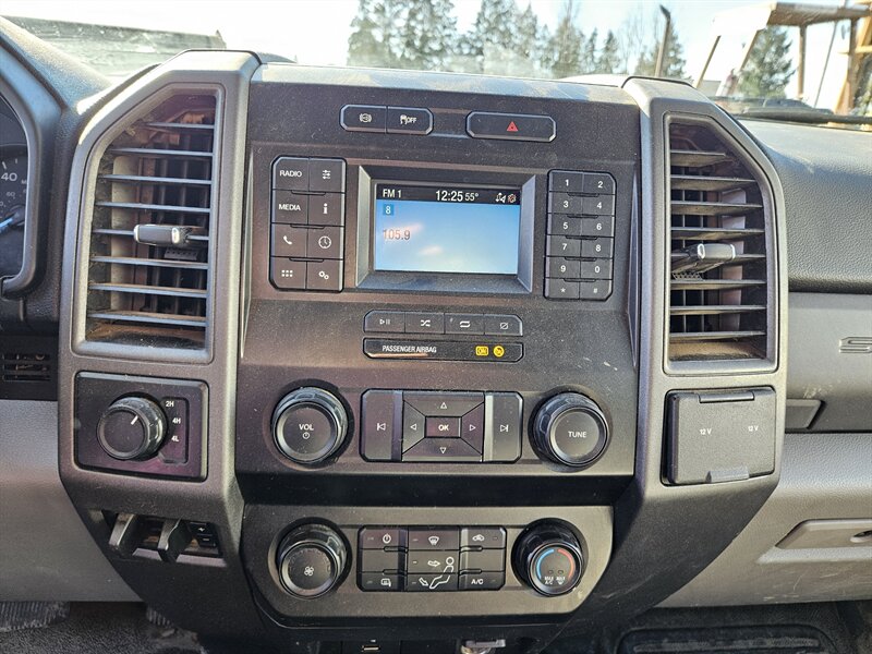 2020 Ford F-550 Super Duty   - Photo 21 - Hillsboro, OR 97124