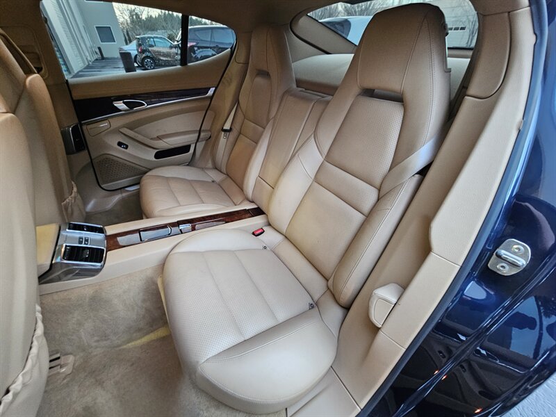 2012 Porsche Panamera   - Photo 31 - Hillsboro, OR 97124