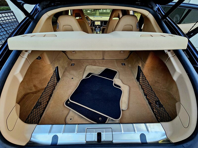 2012 Porsche Panamera   - Photo 32 - Hillsboro, OR 97124