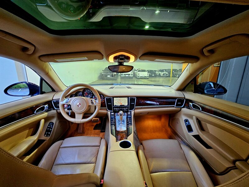 2012 Porsche Panamera   - Photo 18 - Hillsboro, OR 97124