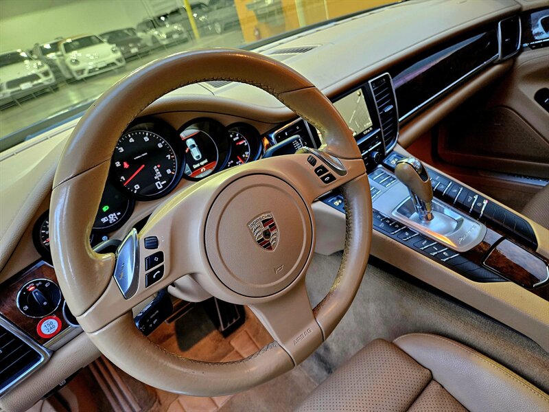 2012 Porsche Panamera   - Photo 20 - Hillsboro, OR 97124