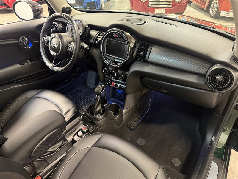 2017 MINI Hardtop 2 Door Cooper - Photo 14 - Hillsboro, OR 97124