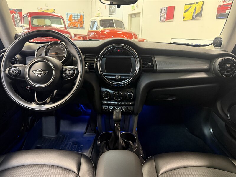 2017 MINI Hardtop 2 Door Cooper - Photo 17 - Hillsboro, OR 97124