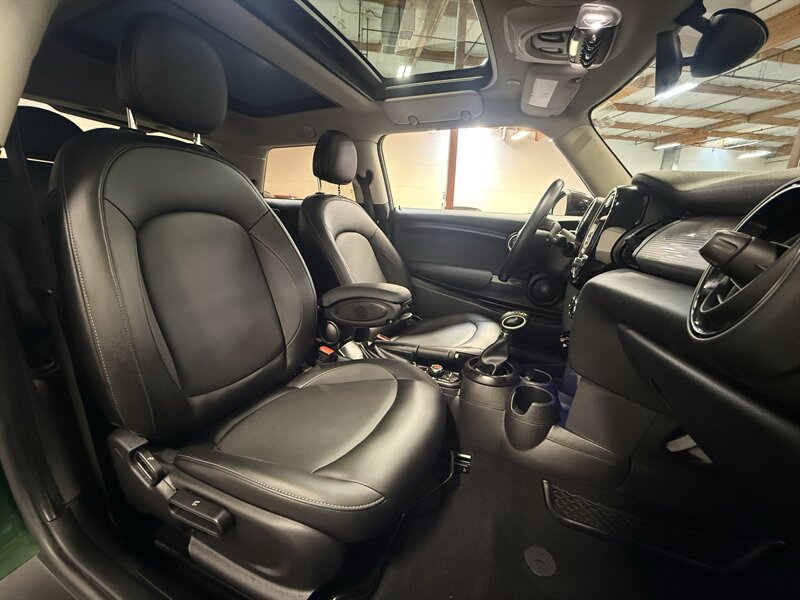 2017 MINI Hardtop 2 Door Cooper - Photo 15 - Hillsboro, OR 97124