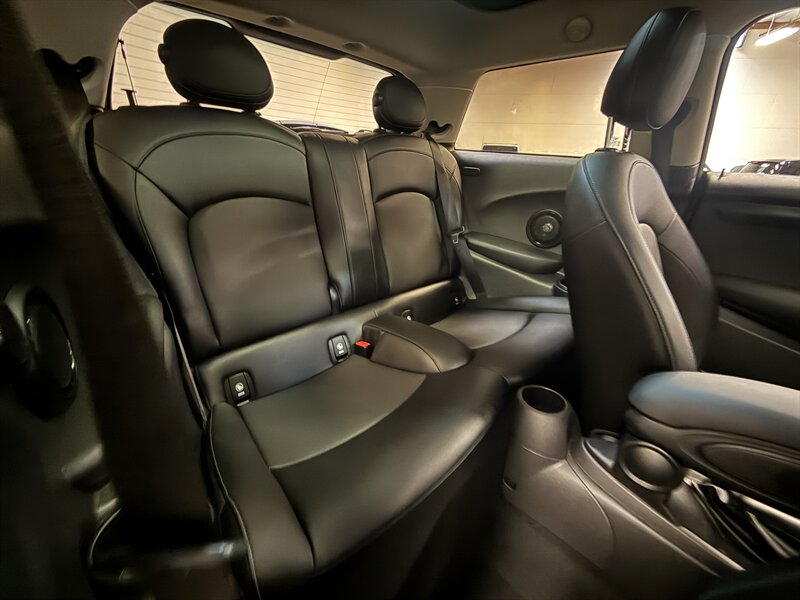 2017 MINI Hardtop 2 Door Cooper - Photo 34 - Hillsboro, OR 97124