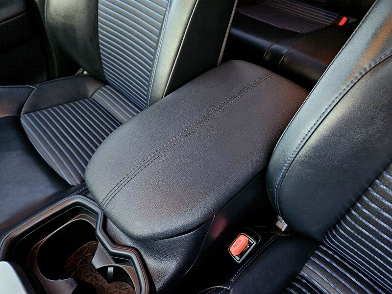 2020 Toyota RAV4 Hybrid XSE   - Photo 35 - Hillsboro, OR 97124