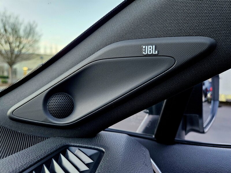 2020 Toyota RAV4 Hybrid XSE   - Photo 34 - Hillsboro, OR 97124