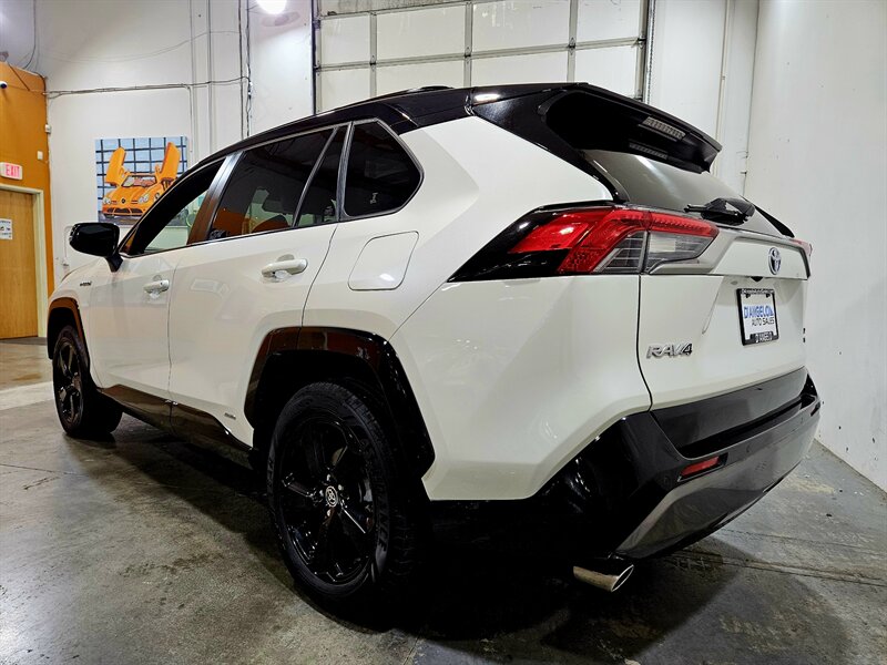 2020 Toyota RAV4 Hybrid XSE   - Photo 7 - Hillsboro, OR 97124