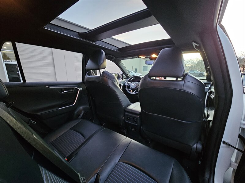 2020 Toyota RAV4 Hybrid XSE   - Photo 41 - Hillsboro, OR 97124