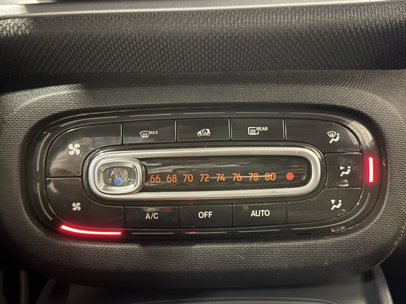 2016 Smart fortwo passion - Photo 24 - Hillsboro, OR 97124