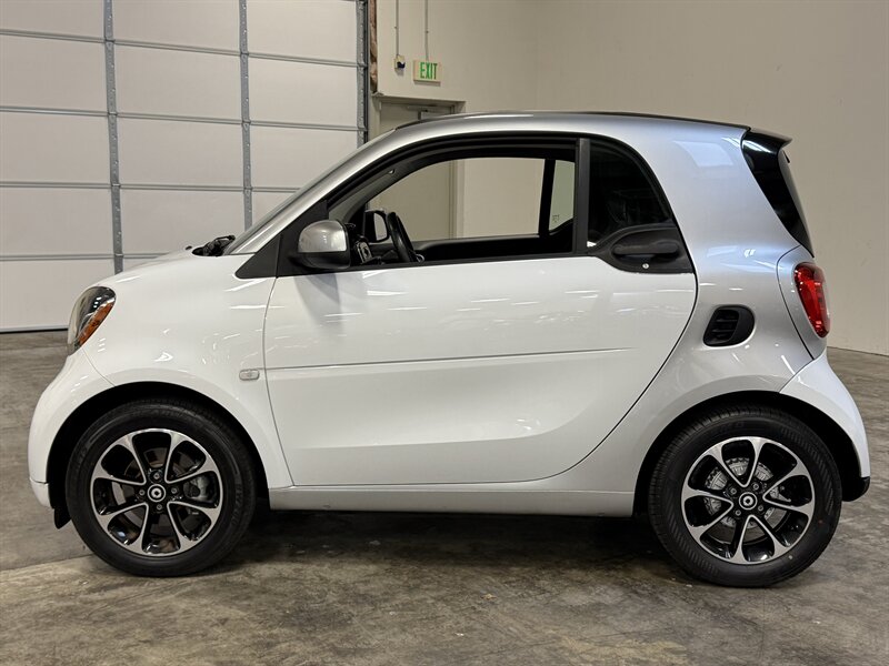 2016 Smart fortwo passion - Photo 4 - Hillsboro, OR 97124