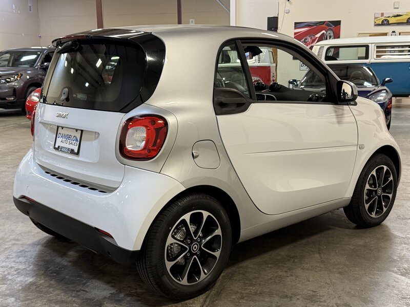 2016 Smart fortwo passion - Photo 7 - Hillsboro, OR 97124