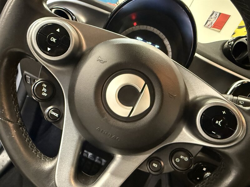 2016 Smart fortwo passion - Photo 21 - Hillsboro, OR 97124