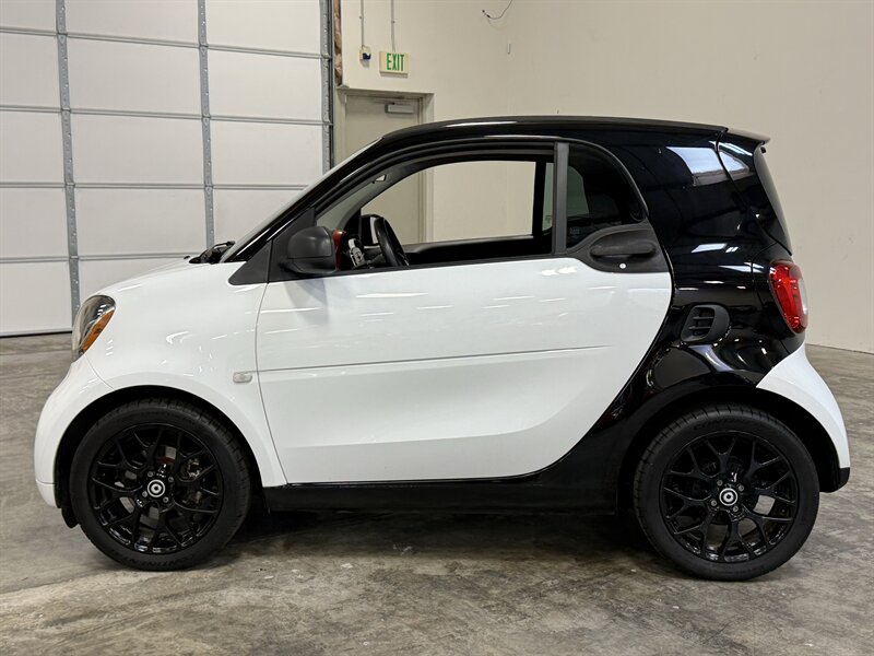 2017 Smart fortwo passion - Photo 5 - Hillsboro, OR 97124