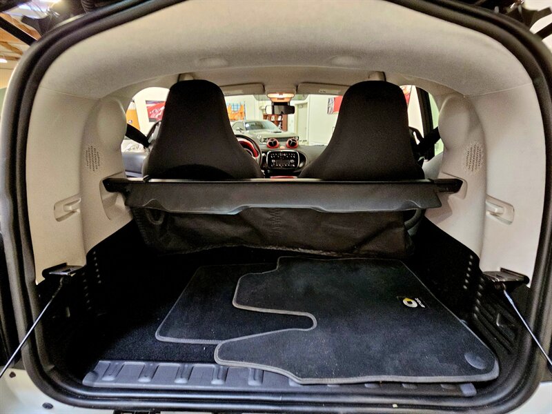 2017 Smart passion   - Photo 35 - Hillsboro, OR 97124