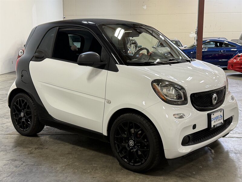 2017 Smart fortwo passion - Photo 10 - Hillsboro, OR 97124