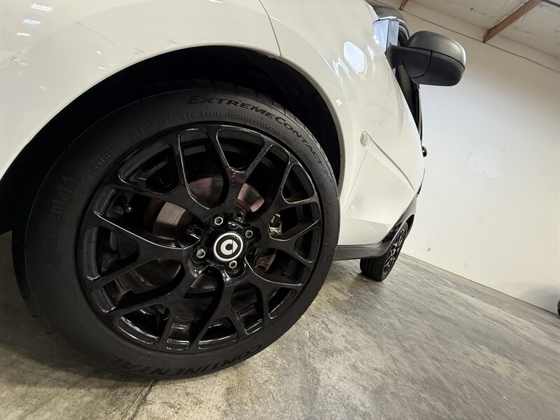 2017 Smart fortwo passion - Photo 17 - Hillsboro, OR 97124