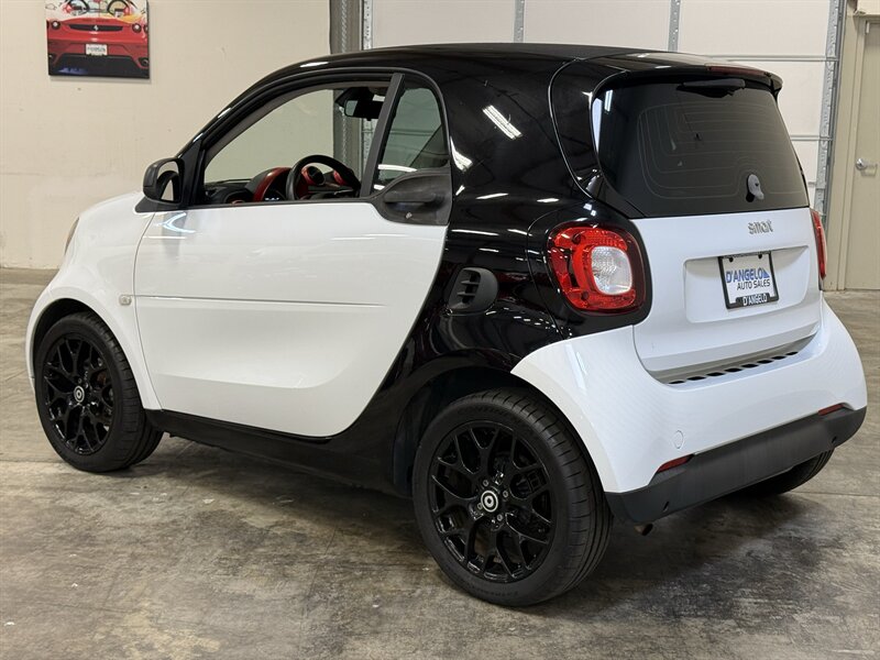 2017 Smart fortwo passion - Photo 6 - Hillsboro, OR 97124