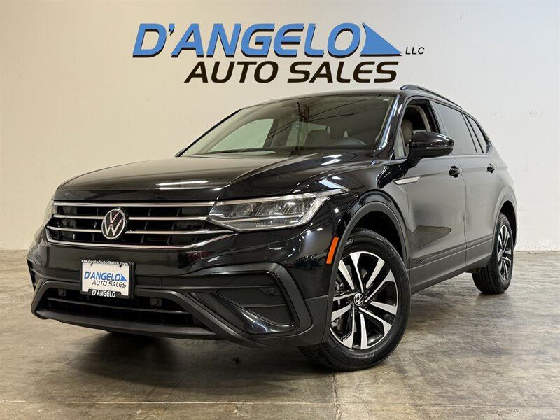 2023 Volkswagen Tiguan S - Photo 1 - Hillsboro, OR 97124