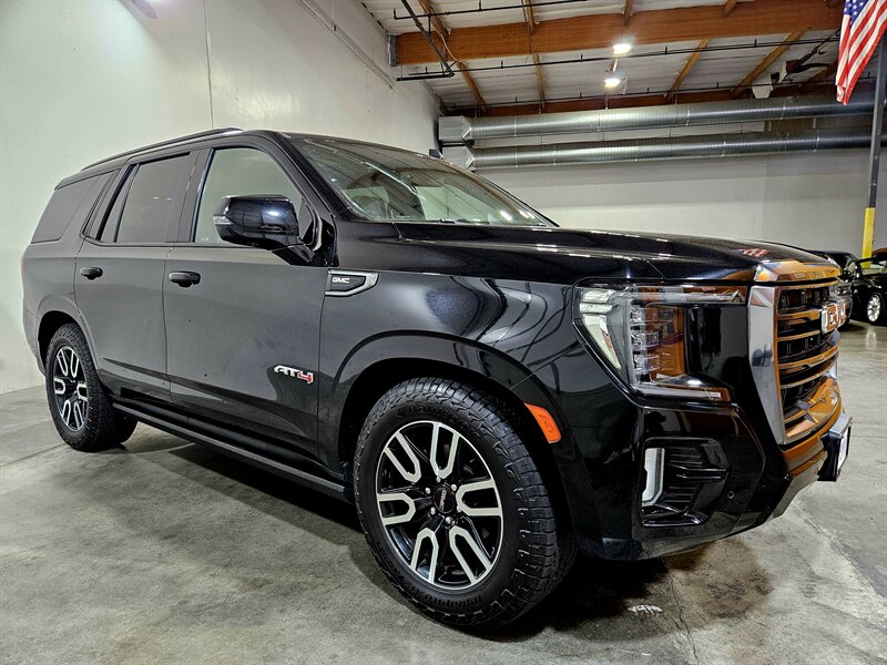 2021 GMC Yukon AT4 - Photo 3 - Hillsboro, OR 97124