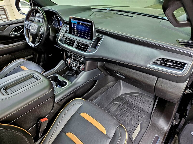 2021 GMC Yukon AT4 - Photo 2 - Hillsboro, OR 97124