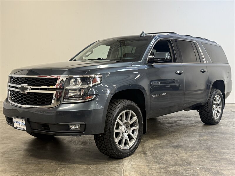 2019 Chevrolet Suburban LT - Photo 3 - Hillsboro, OR 97124