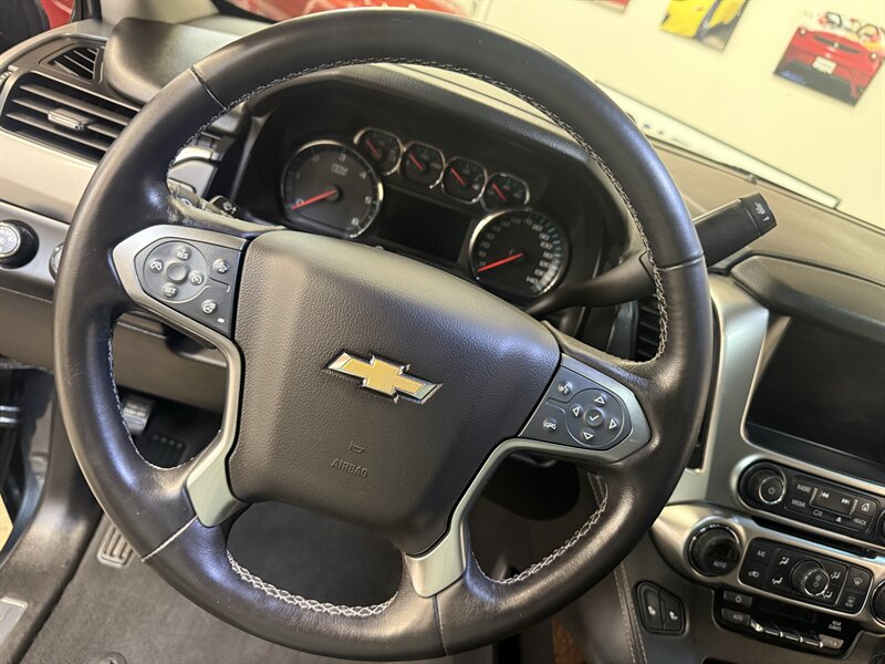 2019 Chevrolet Suburban LT - Photo 22 - Hillsboro, OR 97124
