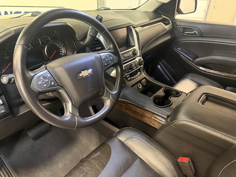 2019 Chevrolet Suburban LT - Photo 21 - Hillsboro, OR 97124