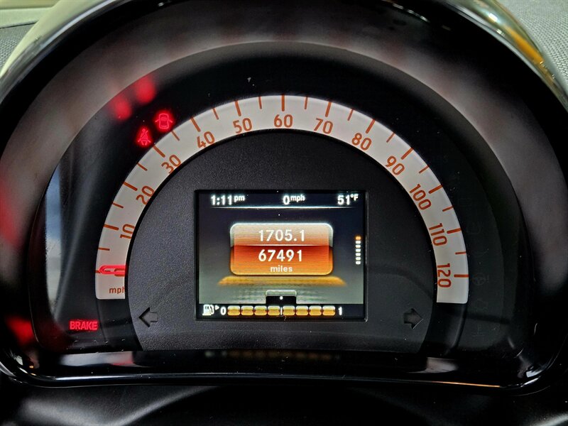 2016 Smart fortwo pure - Photo 25 - Hillsboro, OR 97124