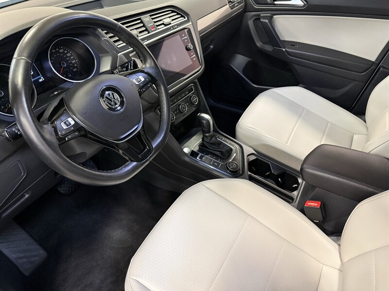 2018 Volkswagen Tiguan 2.0T SEL 4Motion - Photo 17 - Hillsboro, OR 97124