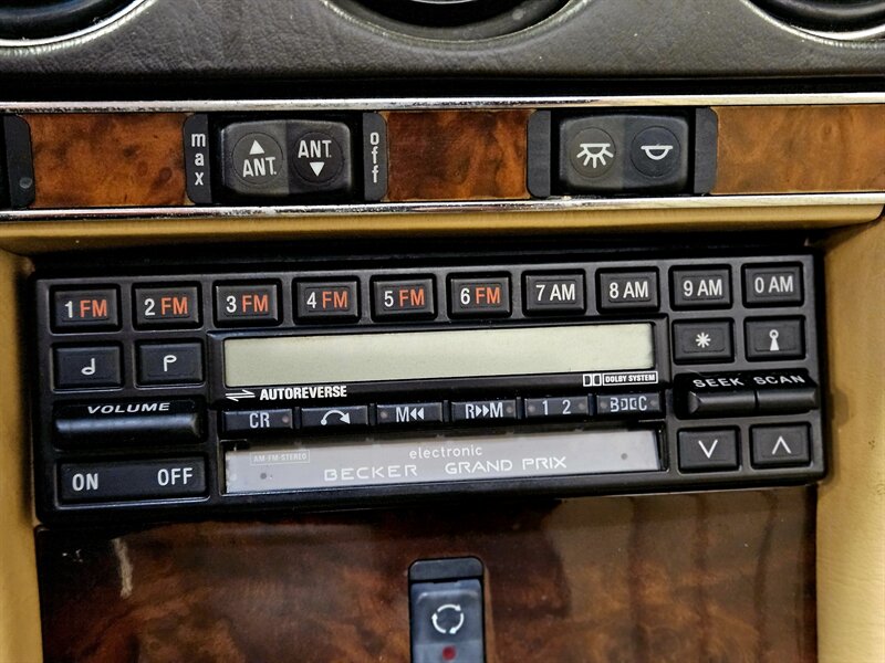 1988 Mercedes-Benz 560 SL - Photo 39 - Hillsboro, OR 97124