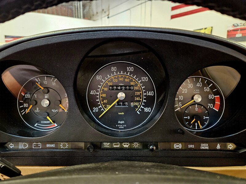 1988 Mercedes-Benz 560 SL - Photo 35 - Hillsboro, OR 97124