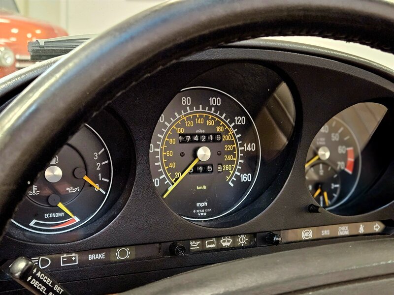 1988 Mercedes-Benz 560 SL - Photo 43 - Hillsboro, OR 97124