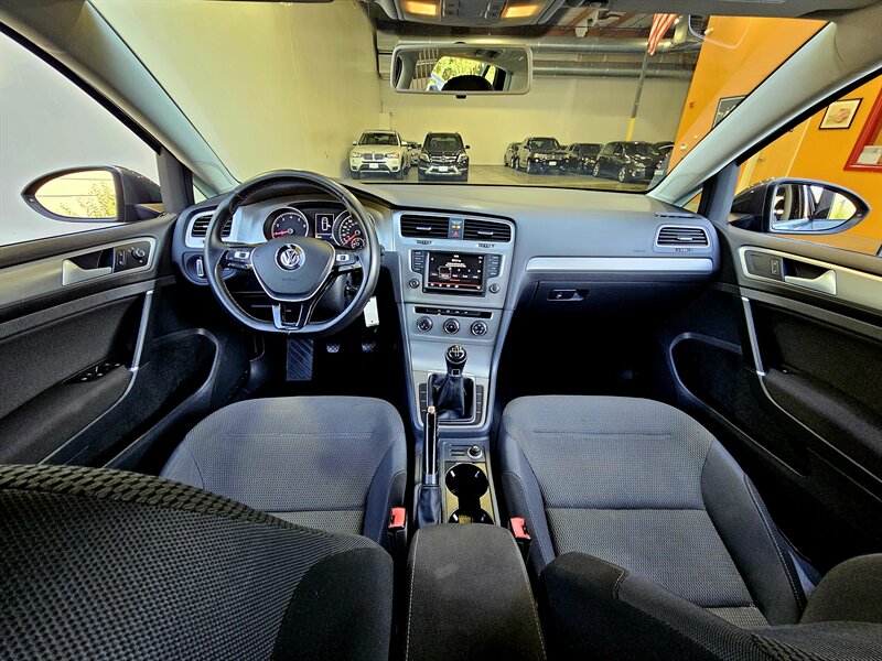 2016 Volkswagen Golf TSI S - Photo 15 - Hillsboro, OR 97124