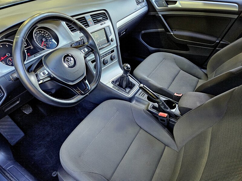 2016 Volkswagen Golf TSI S - Photo 16 - Hillsboro, OR 97124