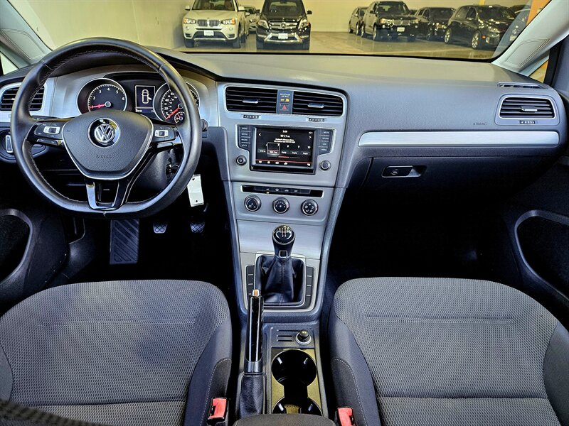 2016 Volkswagen Golf TSI S - Photo 13 - Hillsboro, OR 97124