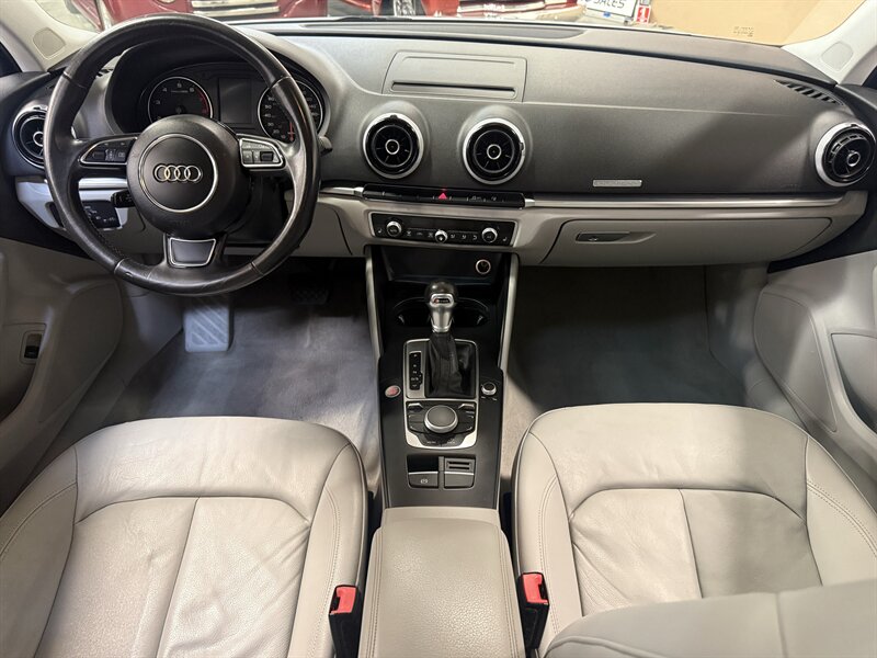 2015 Audi A3 2.0T quattro Premium Plus - Photo 16 - Hillsboro, OR 97124