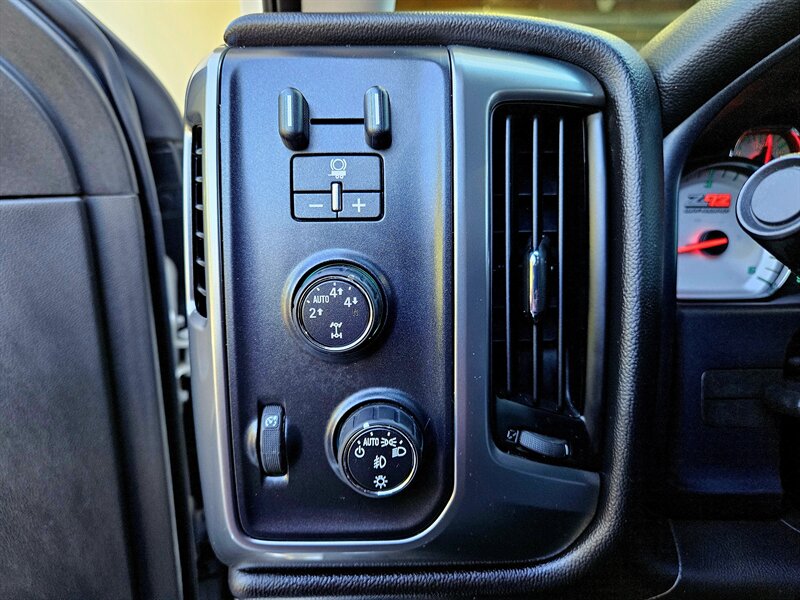 2015 Chevrolet Silverado 1500 LT Z71 - Photo 42 - Hillsboro, OR 97124