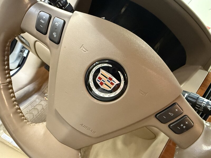 2006 Cadillac STS V8   - Photo 21 - Hillsboro, OR 97124