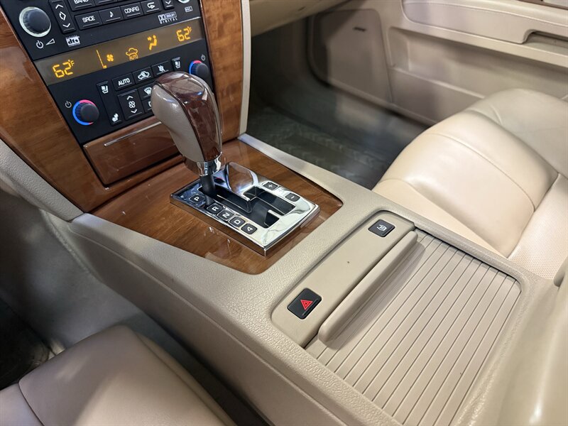 2006 Cadillac STS V8   - Photo 25 - Hillsboro, OR 97124