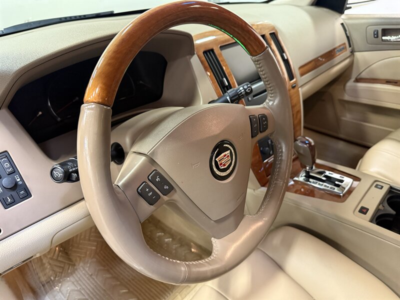 2006 Cadillac STS V8   - Photo 19 - Hillsboro, OR 97124