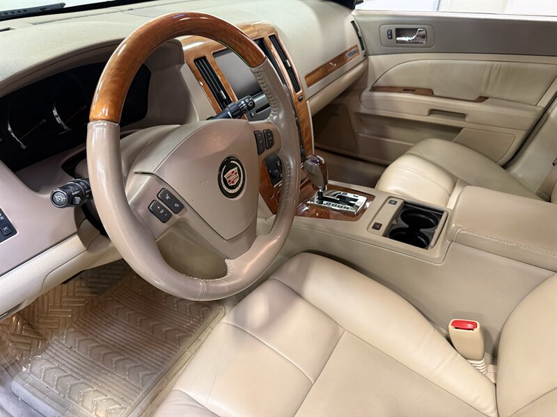 2006 Cadillac STS V8   - Photo 18 - Hillsboro, OR 97124