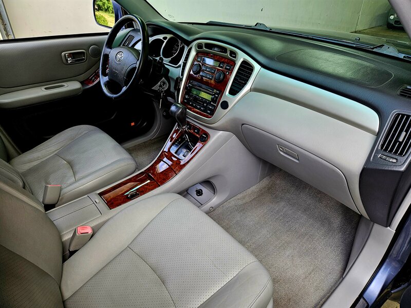 2004 Toyota Highlander - Photo 13 - Hillsboro, OR 97124