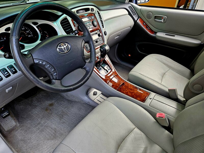 2004 Toyota Highlander - Photo 18 - Hillsboro, OR 97124