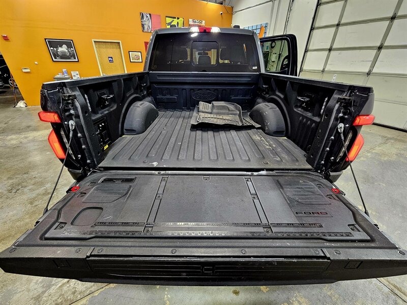 2023 Ford F-150 Lightning Lariat - Photo 45 - Hillsboro, OR 97124